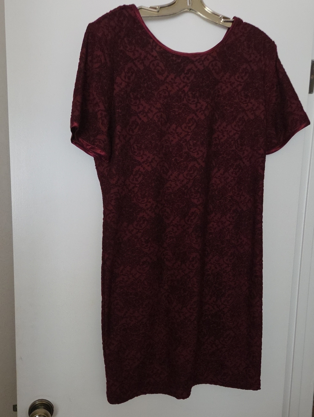 Nina Piccalino Burgundy Jacquard Midi Dress